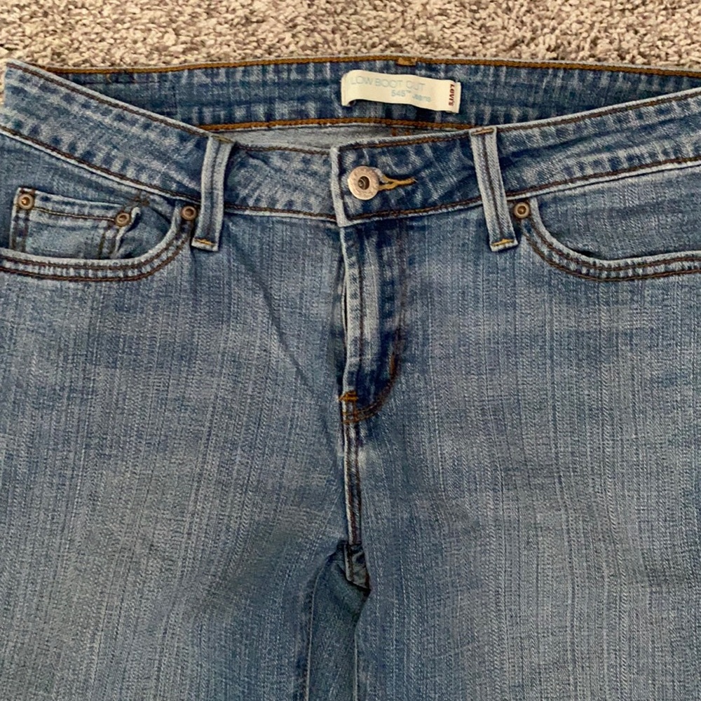 Womens levis size 6 bootcut jeans gently worn